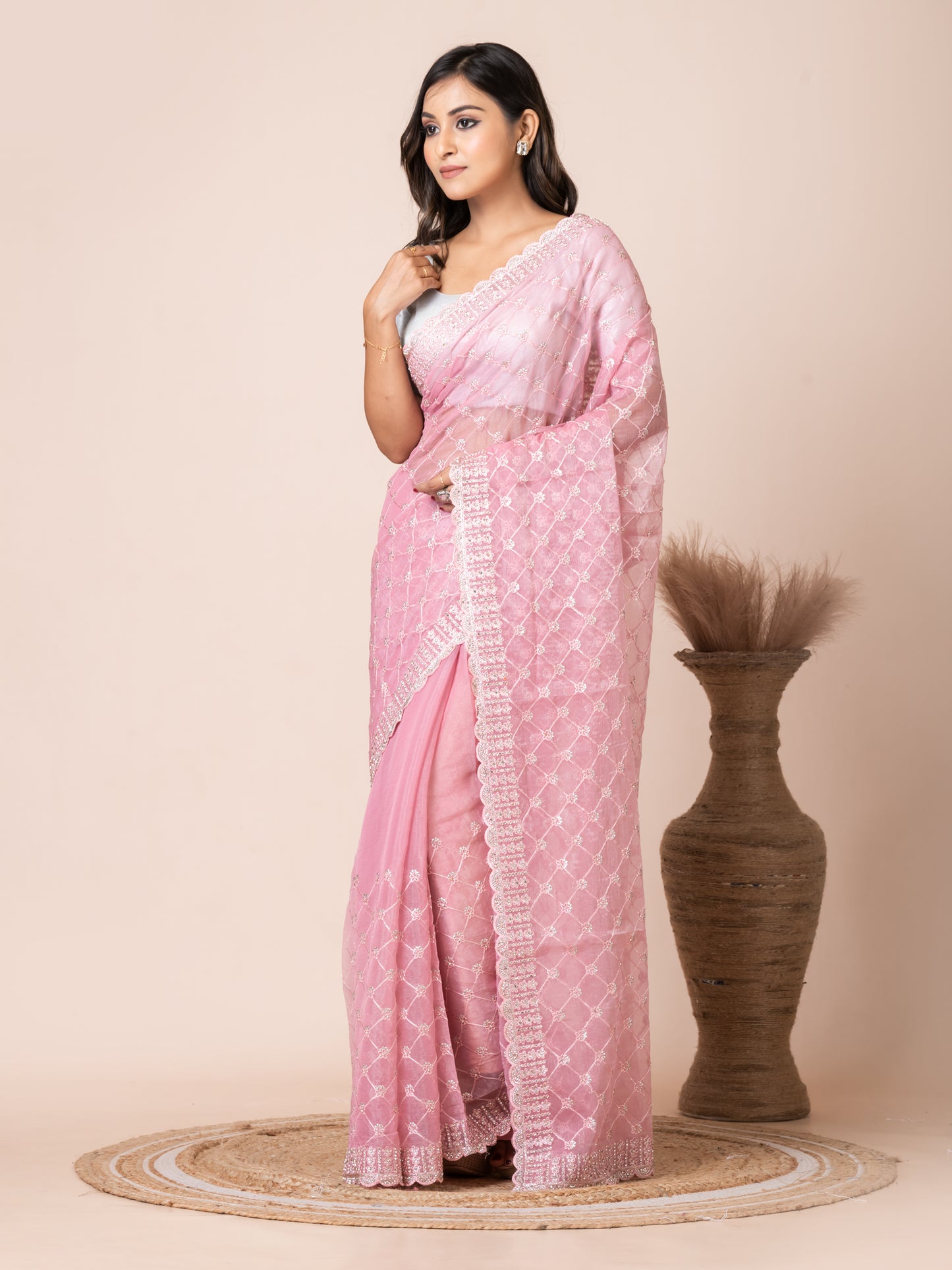 Luxurious Tissue Saree with Exquisite Blouse Piece
