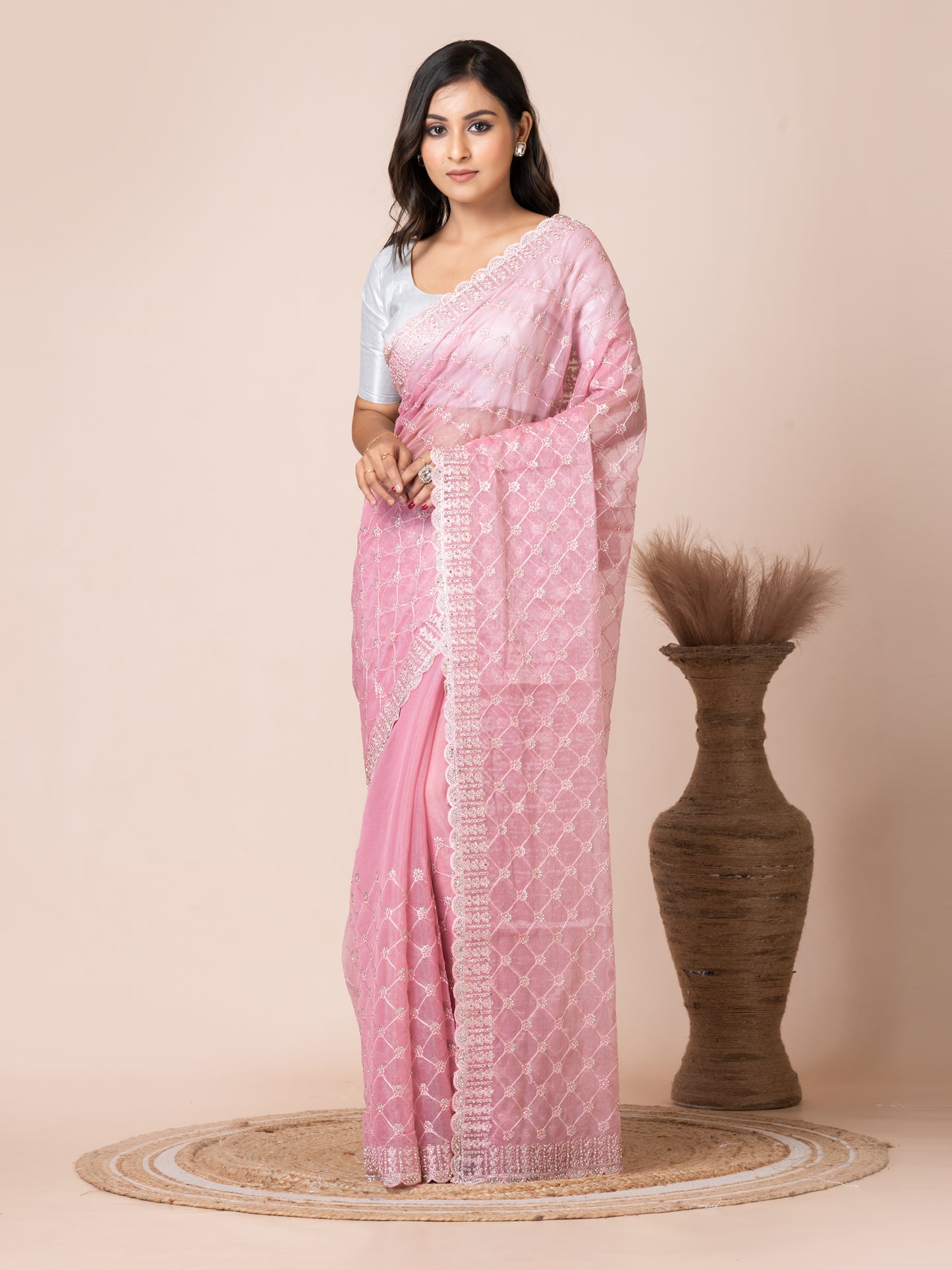 Luxurious Tissue Saree with Exquisite Blouse Piece