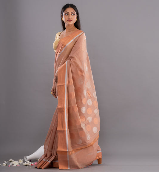Exquisite Peach Cotton Silk Handloom Saree