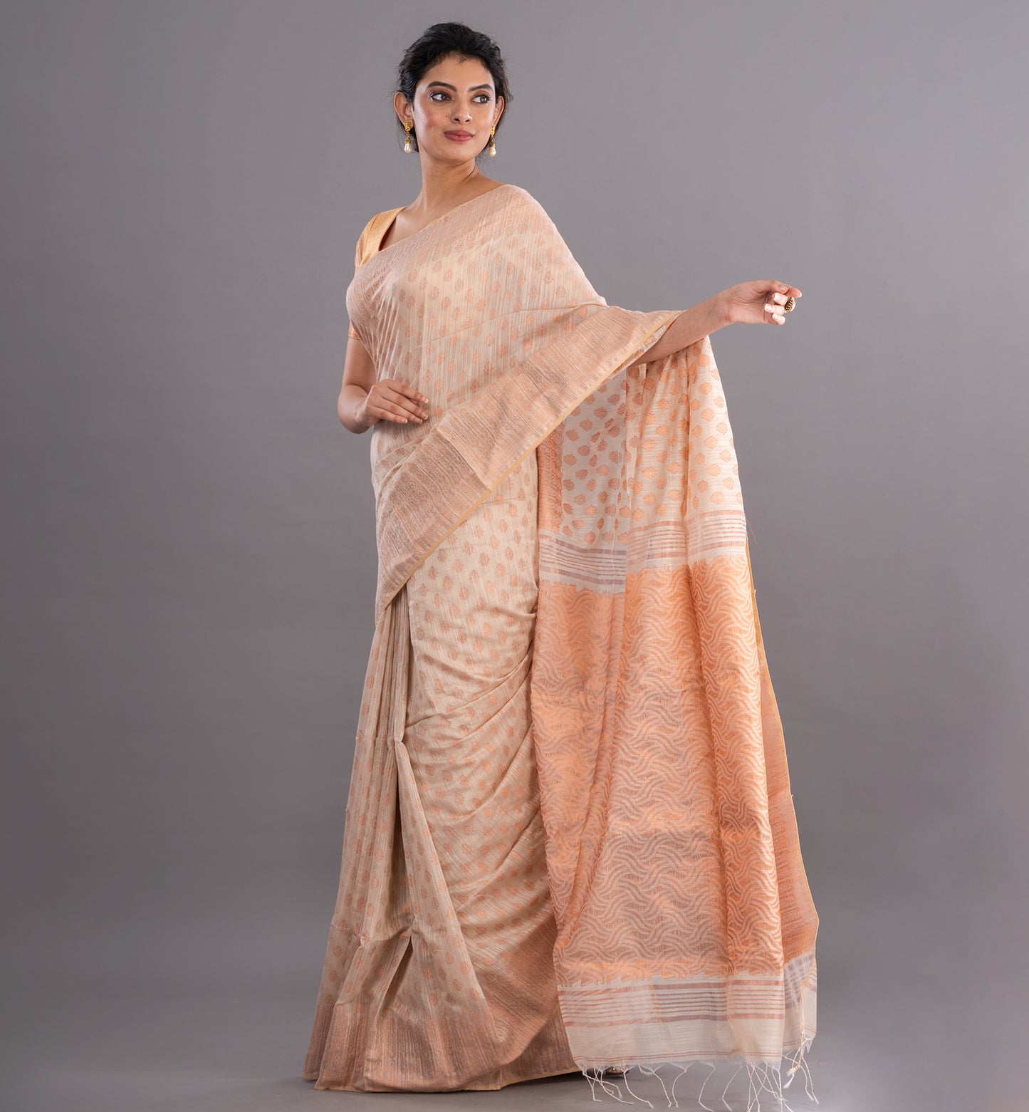 Elegant Peach Handloom Cotton Saree