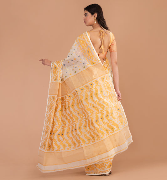 Graceful Off-White Jamdani Cotton Saree