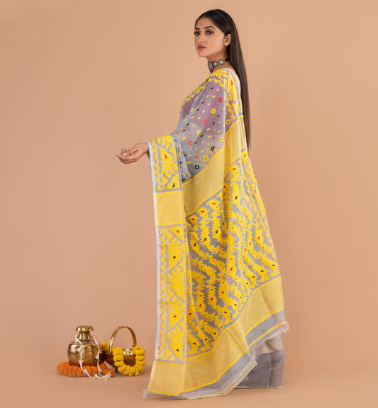 Elegant Grey Tant Jamdani Cotton Saree